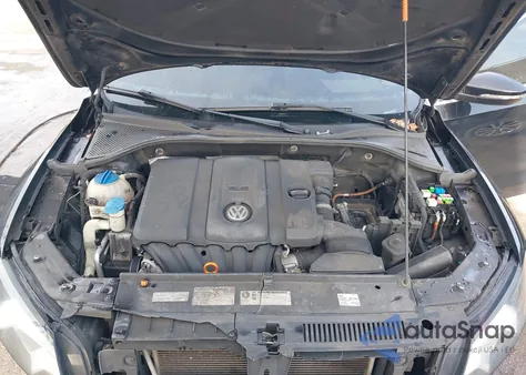 2012 Volkswagen Passat 2.5L Se из США, поврежденный, VIN 1VWBP7A35CC083513